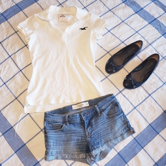 Hollister Tops - 🪴BOGO FREE🪴 Hollister Logo Polo Tee Size S